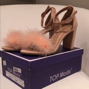 Blush pink heals 💕